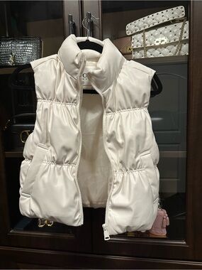 Ci Sono Cream Quilted Puffer Vest